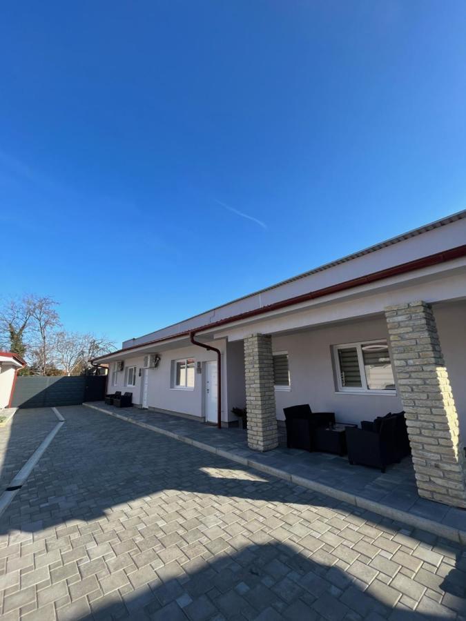 סובוטיקה Alfa Apartmani מראה חיצוני תמונה